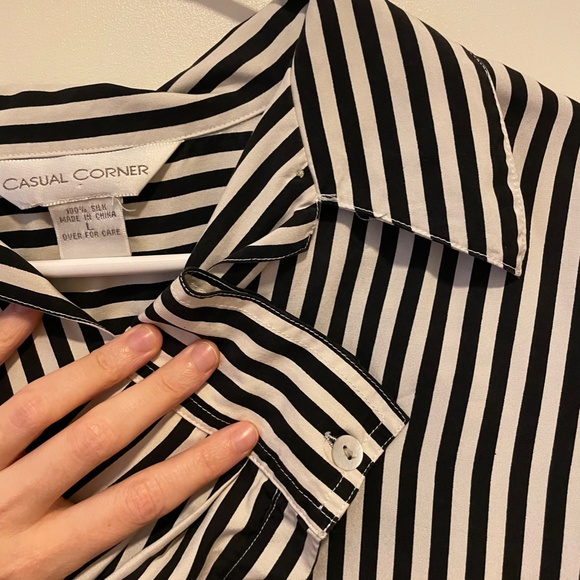 Vintage long sleeve collared button up- Black/white stripe, M - Picture 2 of 5